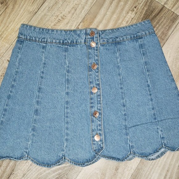 Forever 21 Pleated Denim/Jean Mini Skirt
